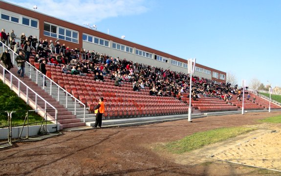 Stadion am Bildungszentrum