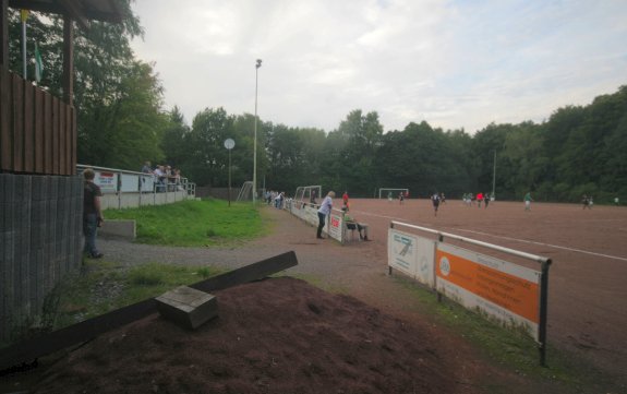 Sportplatz Waldesrand